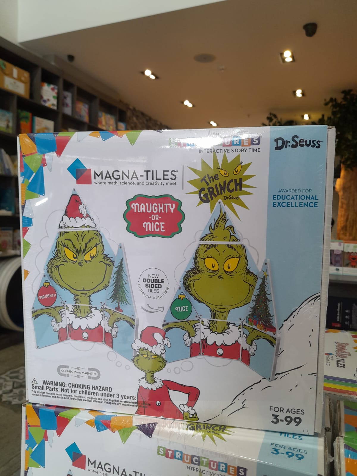 DR SEUSS THE GRINCH MAGNA TILES