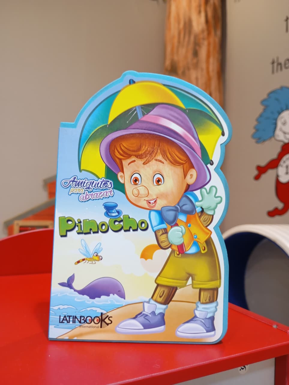 AMIGUITOS PARA ABRAZAR - PINOCHO
